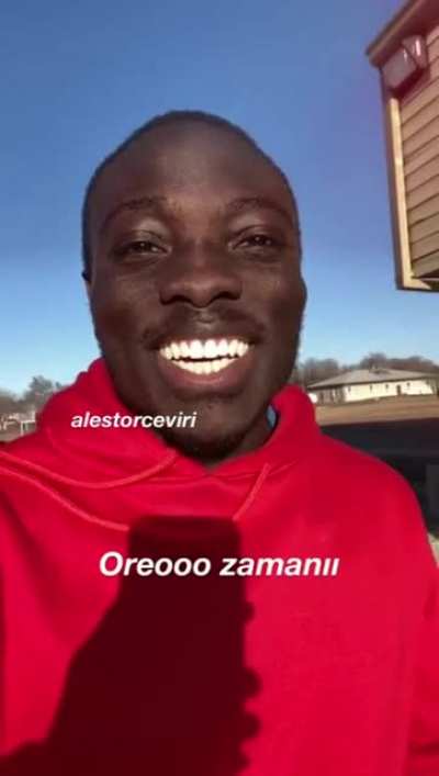 👨🏿👧👨🏾🍆 hey oreo zamanı