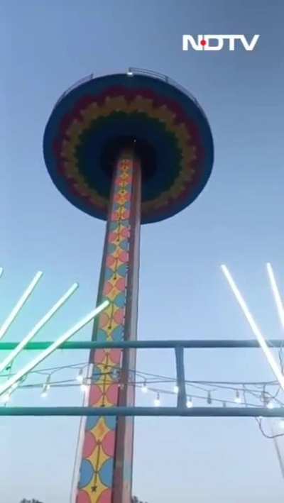 Carnival ride couldnt keep it together