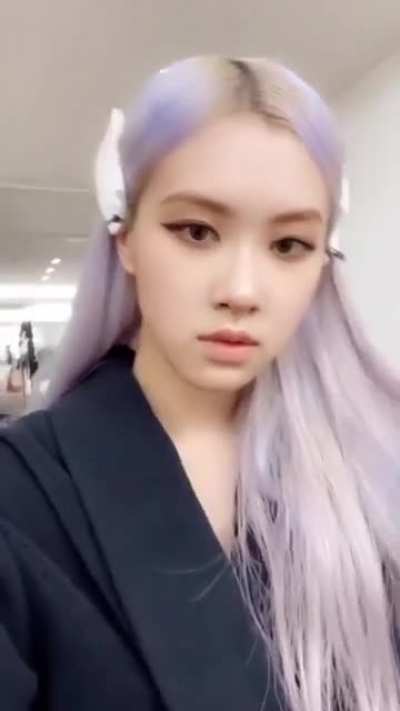 200826 Ros&eacute; IG Story update