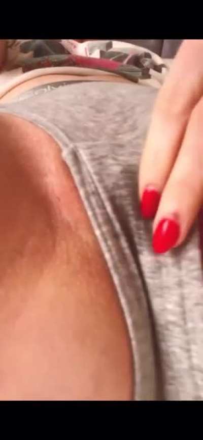 CD pussy play 1