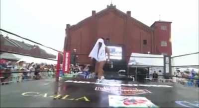 Minoru Suzuki entrance from the famous &ldquo;Draw in the Downpour&rdquo; with a live version of &ldquo;Kaze Ni Nare&rdquo;