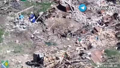 Russian soldier narrowly escapes death by mere seconds