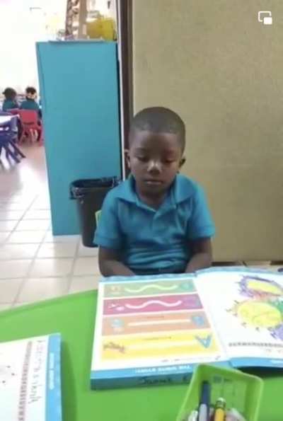 Little boy falling asleep