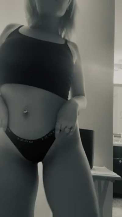 🔥HOT NEW VIP PAGE🔥 ✅NO PPV ✅FETISH FRIENDLY ✅FEET CONTENT ✅CUSTOM CONTENT ✅AVAILABLE TO TALK 24/7 ⚠️CAUTION⚠️ SUBSCRIBE AT YOUR OWN RISK☣️HERTHIGHNESS HAS A HISTORY OF MAKING COCKS EXPLODE 🧨 LINK IN THE COMMENTS⬇️⬇️⬇️