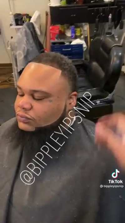 nigga head shaped like Patrick&rsquo;s