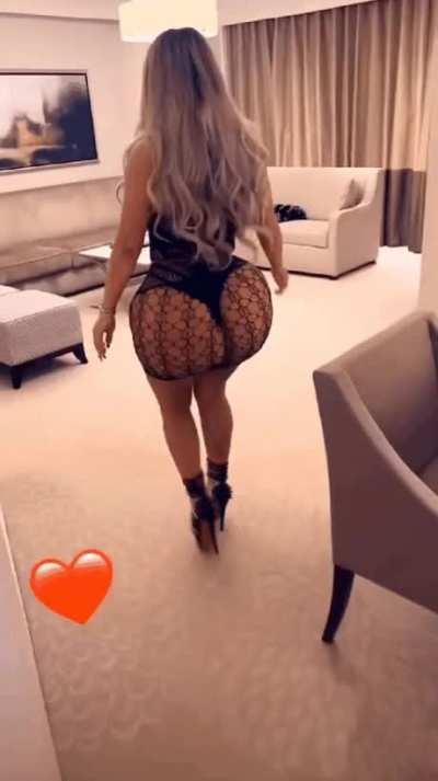 an absolute dumpy
