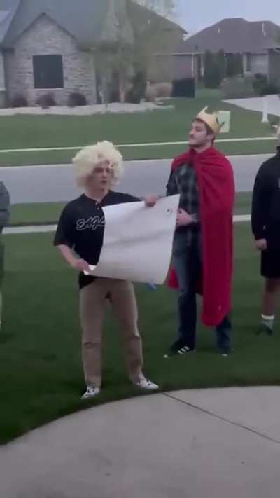 Legendary prom proposal &amp; the amazing friendships 