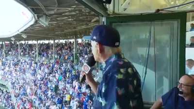 Bill Murray is at Wrigley Field to celebrate it being at 100% capacity