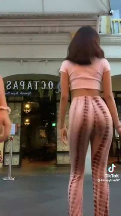 I-I can't hold it any longer Hnnnng (xpost from r/sgtiktokxmms)
