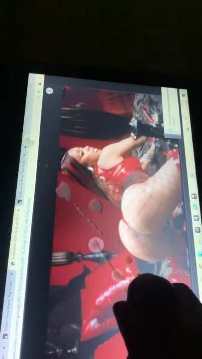 Cum Tribute Yung Miami