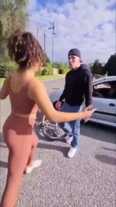 Never hit girls on the head 💪