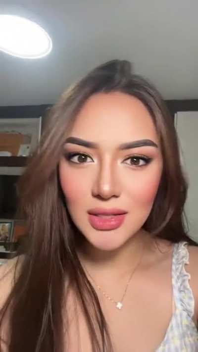 Andrea Angeles