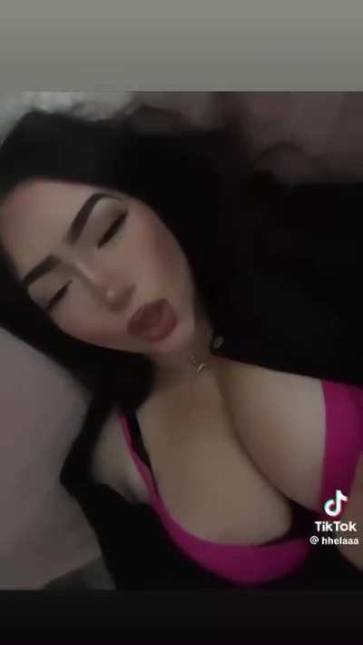 @hhelaaa
