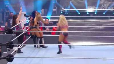 Peyton Royce & Sasha Banks waiting in line to be slapped by their Goddess Alexa Bliss. Alexa for sure didn't disappoint her betas 😃 so hot!!! 🔥
