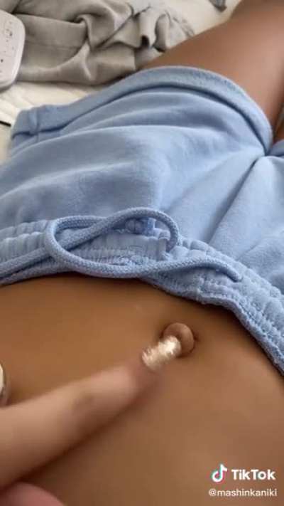 This belly button