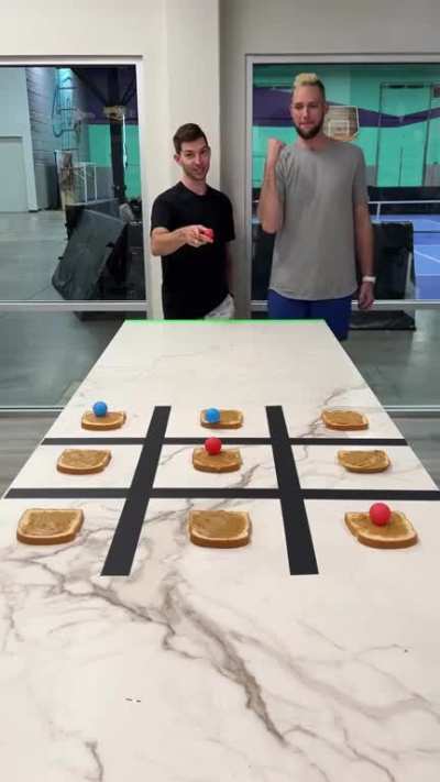 Peanut butter toast pong
