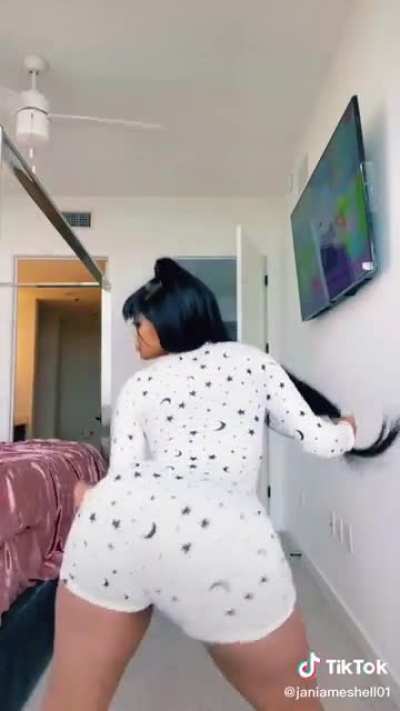 Janiameshelll - Video #8703