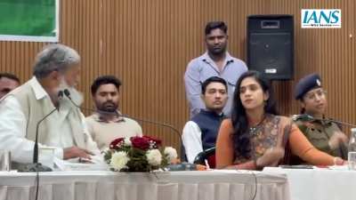 Cabinet Minister Anil Vij and Kaithal SP Upasana had a heated exchange during a grievance committee