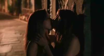 Alison Brie and Aubrey Plaza you're welcome