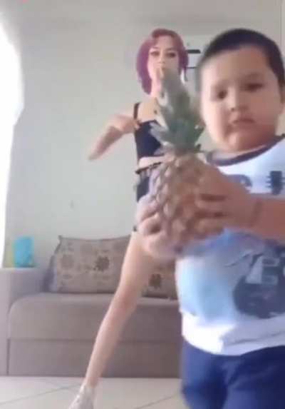 "🍍"