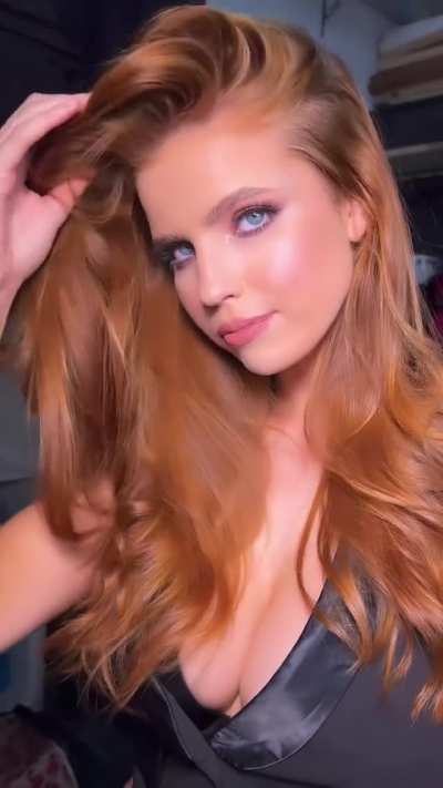 Natural Vs Bombshell Glam