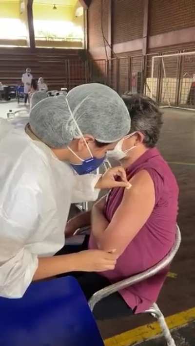 O importante &eacute; que estava de m&aacute;scara!