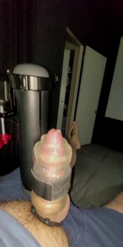 Very messy vocal stroker cumshot (45)