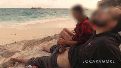 Chilling by the beach and getting a sneaky blowjob...