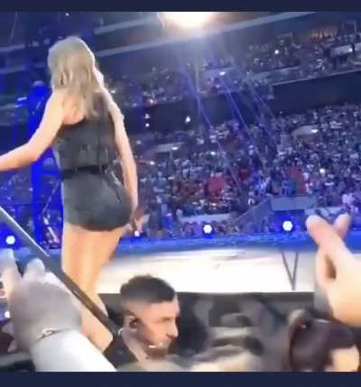 🍑this ass 🍑