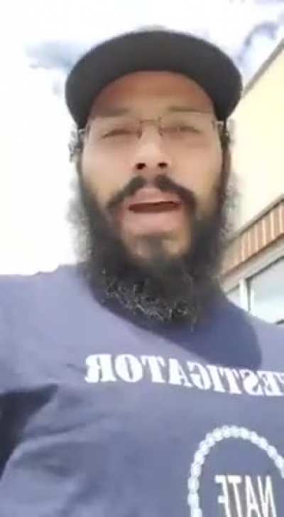 Qanon dumbfuck at a vaccination center yells at people that the vaccine will kIlL tHeM!