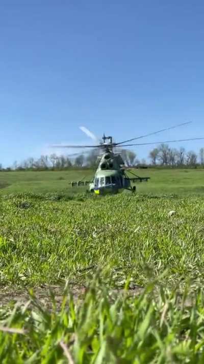 Footage of AFU&rsquo;s Mi-8 helicopter showing stalking and pouncing manoeuvre 