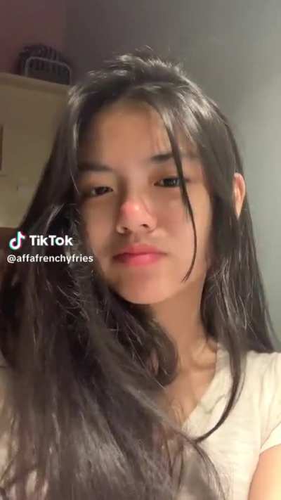 The girl you’d want to go to bed with