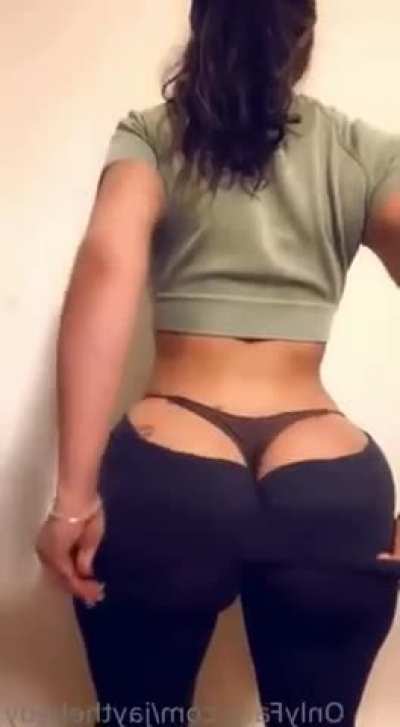 More leggings