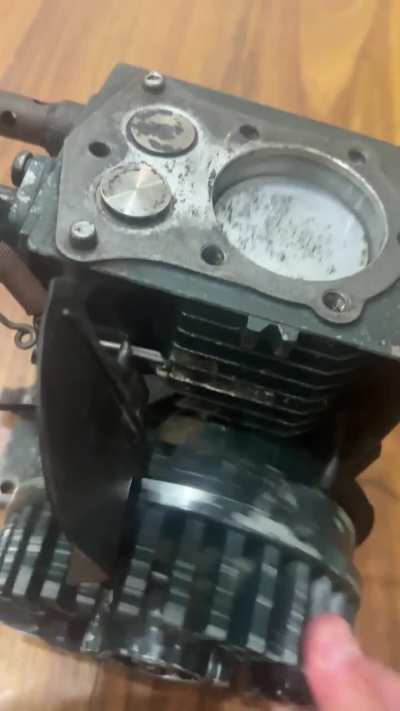 weird engine knock sound