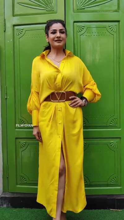 Openable dress