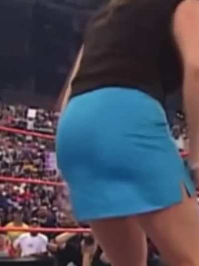 Stephanie McMahon shaking her ass