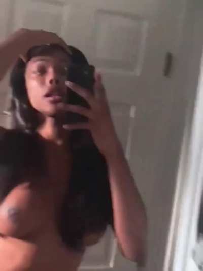 👀