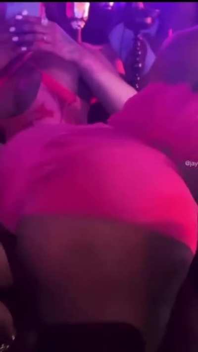🍑