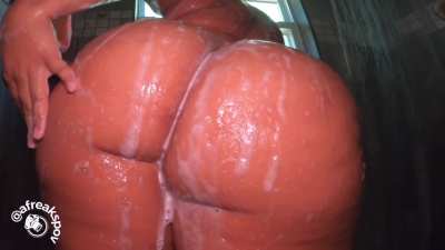 Wifey's Big Soapy Redbone Booty Clapping