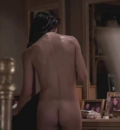 Keri Russell in The Americans (linked fixed)
