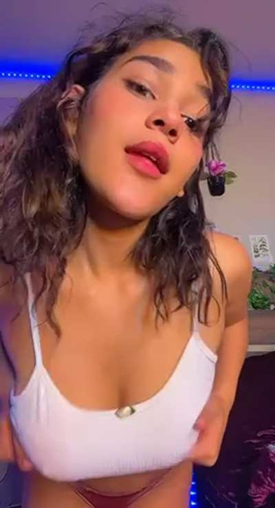I love the way my 18yo tits bounce, don’t you?
