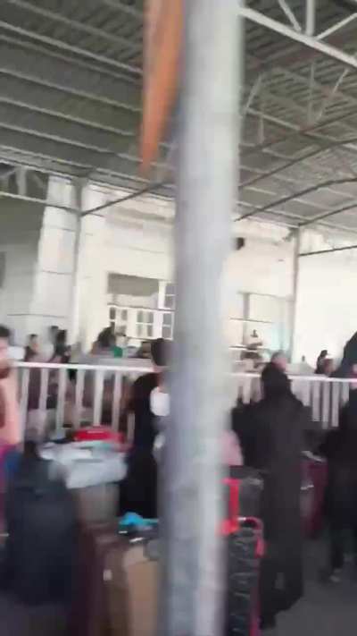 Israel targets the Gaza Egypt Border while civilians are fleeing