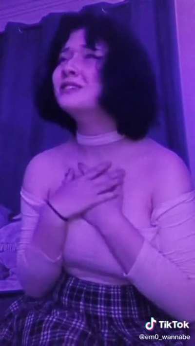 👀