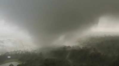 Insane close range video of a tornado just southeast of Yazoo City yesterday. Drone was lost