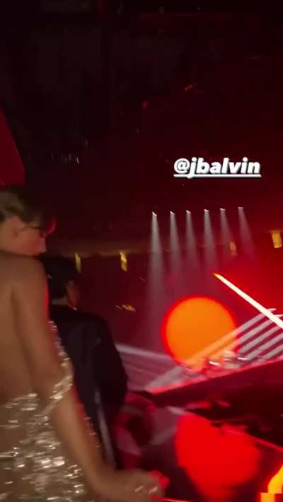 Mommy moving that ass