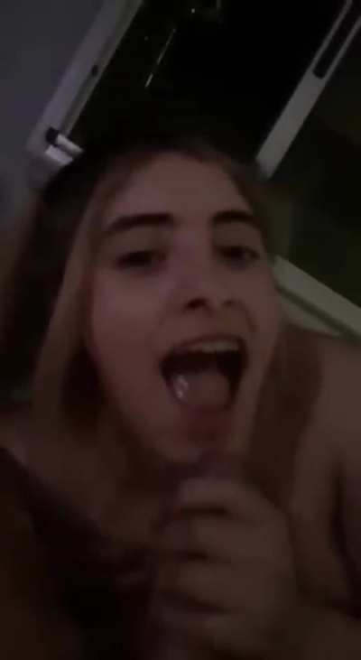 algo m&aacute;s de ella?