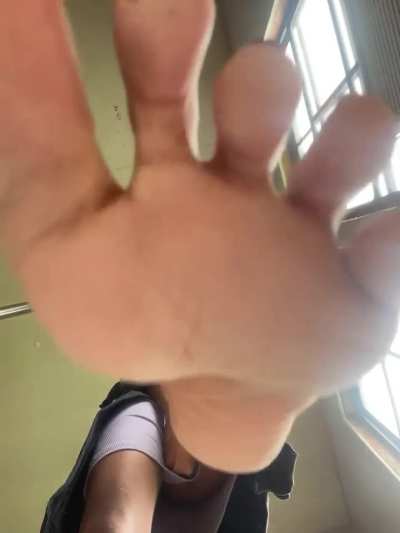 you wanna be smothered by these soles? 🥴