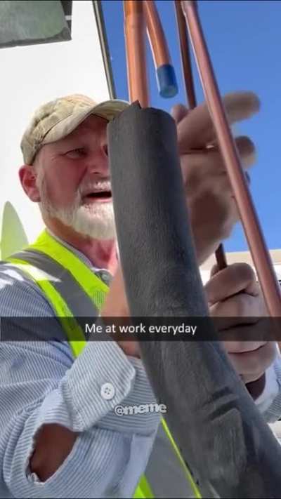 I want to hangout with this guy. We have alot in common.&eth;