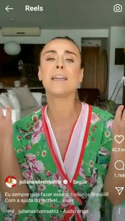 Juliana Silveira (Floribela) &amp;gt; 800mil
