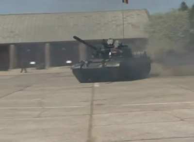 I always thought tanks couldn't drift, but Romanians proved me otherwise.